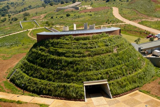 Cradle Of Humankind,Sterkfontein Caves And Soweto Tour